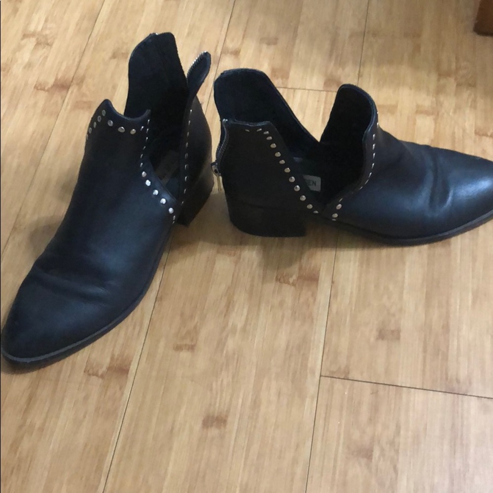 Steve Madden booties